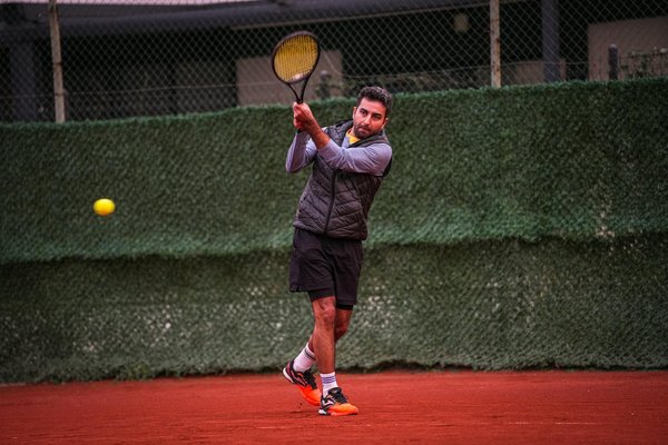 Ultimate Guide for Lacrosse Players: Tailoring Training to Dodge ACL Injuries